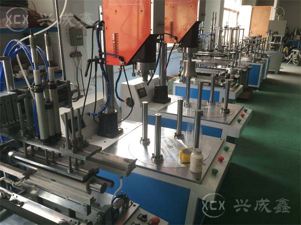 半自動(dòng)彩印刷膠機(jī) 半自動(dòng)彩印刷膠機(jī)